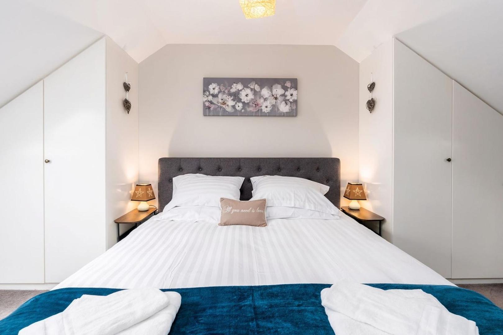 Stunning 3 Bedroom Home Hillsborough シェフィールド エクステリア 写真