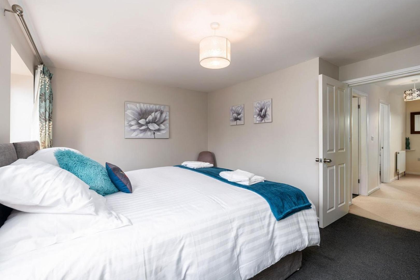 Stunning 3 Bedroom Home Hillsborough シェフィールド エクステリア 写真